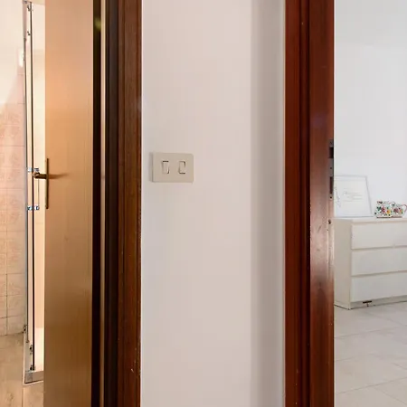 La Piccola Lami * Intra