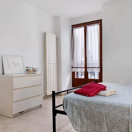 La Piccola Lami * Intra